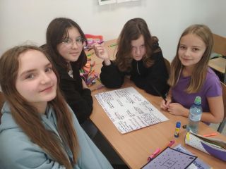 2e05b6b73bb76927bffcd186e33bd4c71dcb0a40edac360f55e8d297df3d4224 (1)